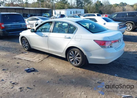 2011 Honda Accord 2.4 Ex-L from USA, damaged, VIN 1HGCP2F89BA061542